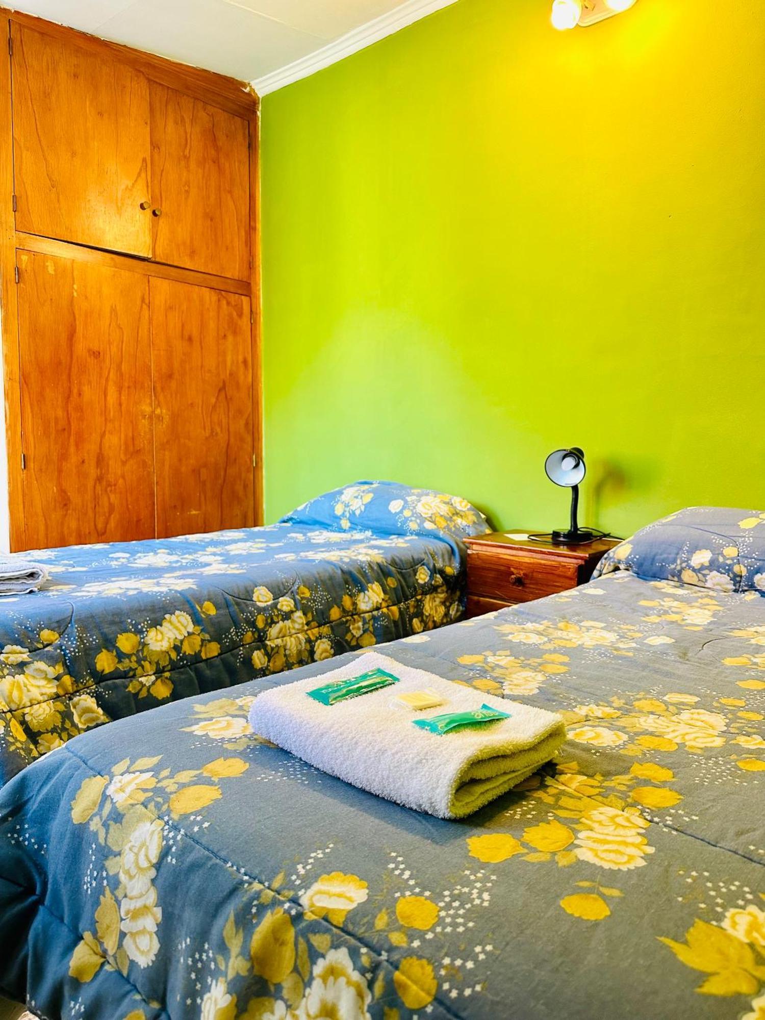 Amancay, Hostal Patagonico Hotel El Calafate Exterior photo